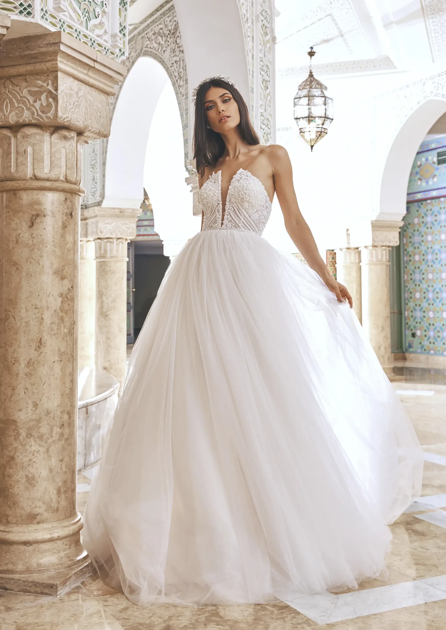AV Bridal’s Anniversary Sale
