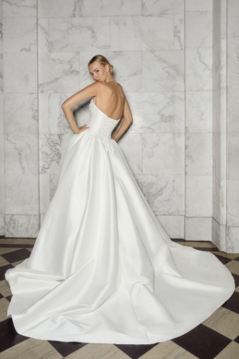 Casablanca Bridal #2592 #1 Ivory thumbnail