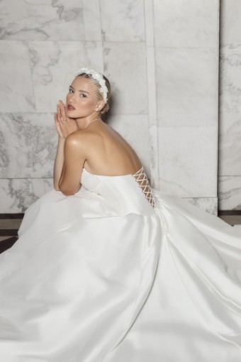 Casablanca Bridal #2592 #2 default Ivory thumbnail