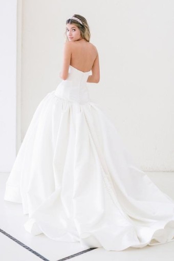 Watters #63302B #1 default Diamond White thumbnail
