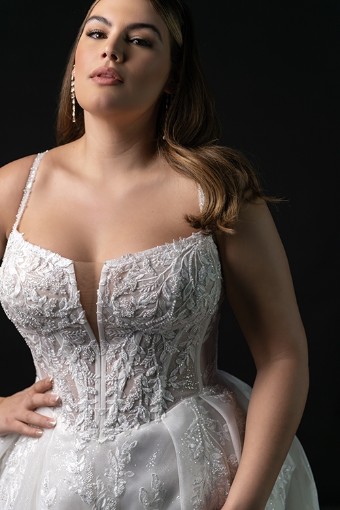 Martina Liana #1833 #5 default (IV-PL) Ivory Gown w Porcelain Tulle Plunge thumbnail
