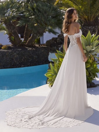 Love #Evonne #1 default Ivory/Ivory thumbnail