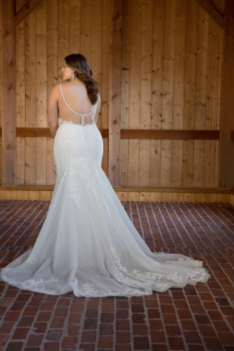 Essense of Australia #D3502IQ #3 default (IVIV-PL) Ivory Lace & Tulle ov Ivory Gown w Porcelain Tulle Illusion thumbnail