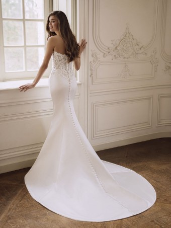 Enzoani #Fianna-S #1 default Ivory thumbnail