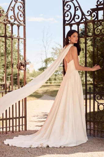 Paloma Blanca #P5190 #2 default Natural thumbnail