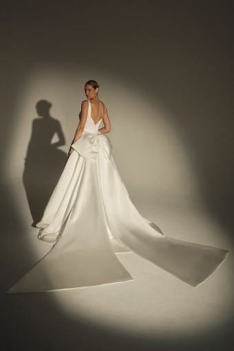 Le Blanc #LE173 #2 Diamond White thumbnail