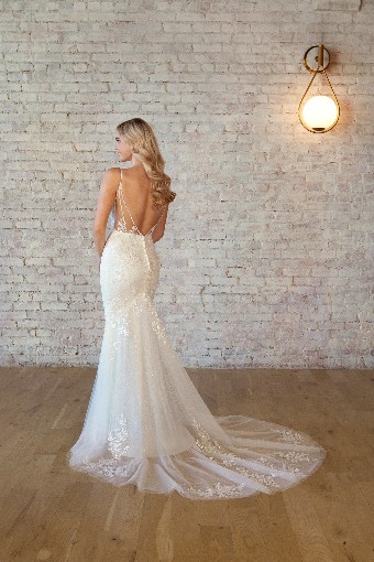 Essense of Australia #7519BU #1 (IVIV-PL) Ivory Lace & Tulle ov Ivory Gown w Porcelain Tulle Illusion thumbnail