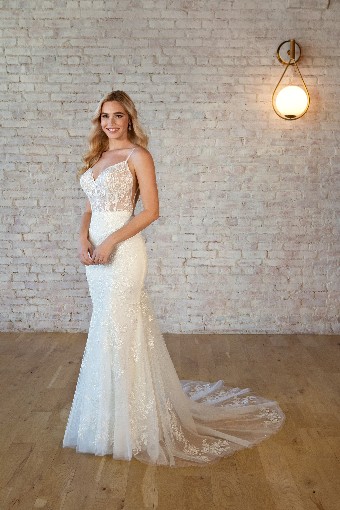 Essense of Australia #7519BU #0 default (IVIV-PL) Ivory Lace & Tulle ov Ivory Gown w Porcelain Tulle Illusion thumbnail