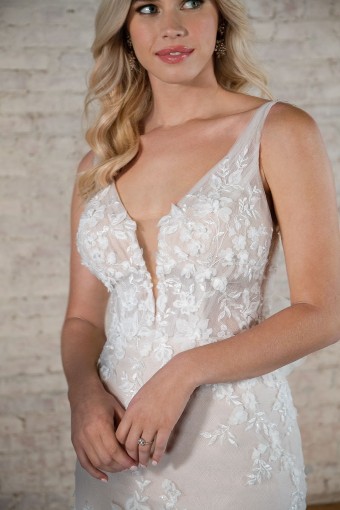 Essense of Australia #7696 #2 default (IVIV-PL) IVR LACE & TULLE OVER IVORY GOWN W PORCELAIN TULLE PLUNGE thumbnail