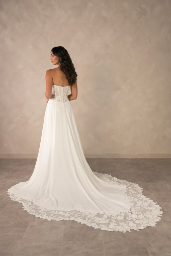 Essense of Australia #D4504 #1 (IVR) Ivory thumbnail