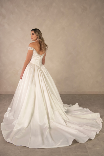 Essense of Australia #D4613 #1 (IVR) Ivory thumbnail