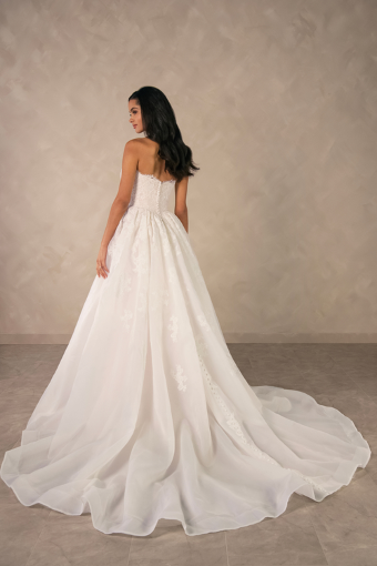 Essense of Australia #D4573 #1 (IV-IV) Ivory Lace and Tulle over Ivory Gown thumbnail