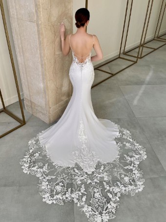 Enzoani #Pearl - D #1 Ivory/Nude thumbnail