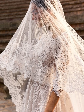Pronovias #Drysdal #1 Off White/Nude thumbnail