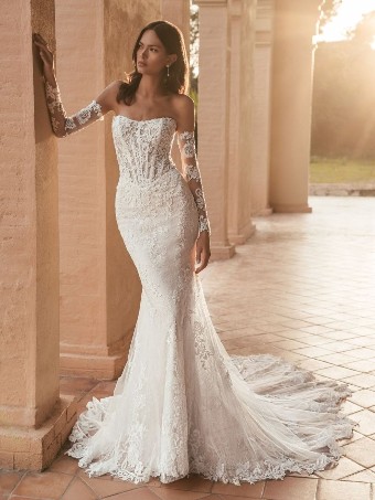 Blue By Enzoani #Umayra #0 default Ivory/Ivory/Nude thumbnail