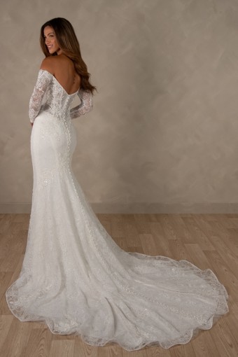 Essense of Australia #D4636 #1 default (IV-IV) Ivory Lace and Tulle over Ivory Gown thumbnail