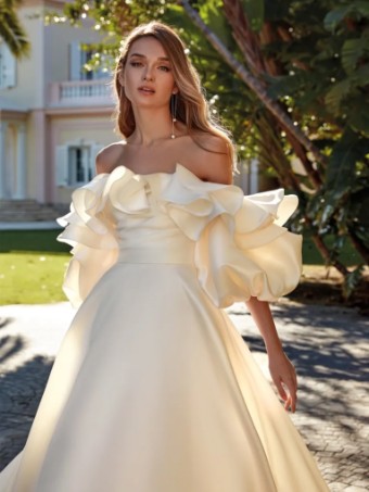 House of St. Patrick #Regina #2 Off White thumbnail