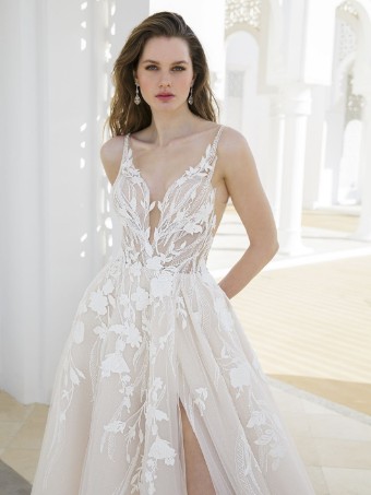 Blue By Enzoani #RHAPSODY #1 Ivory/Ivory/Nude thumbnail