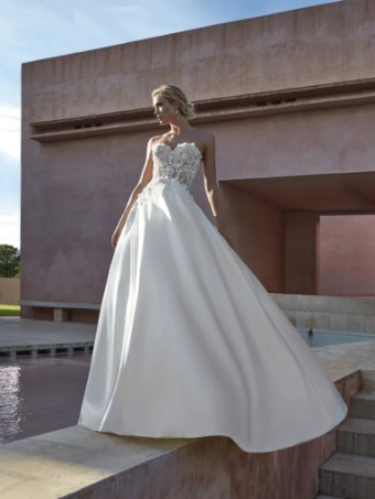 Pronovias #FLORIDIA #1 Off White thumbnail