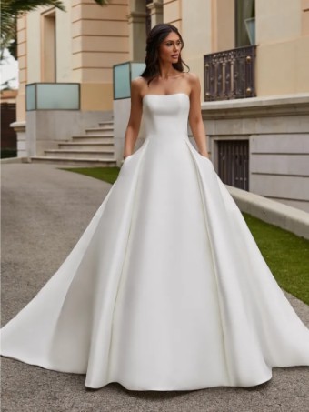 Pronovias #JORY- Dress Only #2 Off White thumbnail