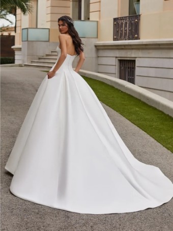 Pronovias #JORY- Dress Only #4 Off White thumbnail