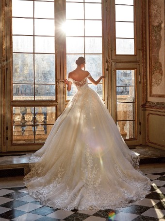 Pronovias Privée #Celestite #1 Off White thumbnail