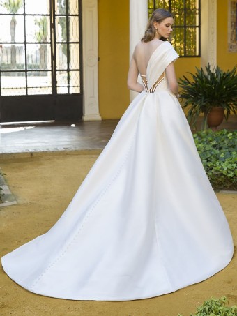 Blue By Enzoani #Peggy #1 Ivory/Nude thumbnail