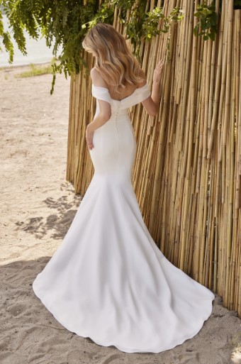 Paloma Blanca #M2478 #0 default Natural thumbnail
