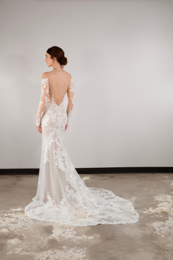 Essense of Australia #D3961 #1 (IVRM-PL) Ivory Lace & Tulle over Rum Gown w Porcelain Tulle Illusion thumbnail