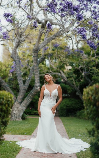 Essense of Australia #D3930 #3 (IV-PL) Ivory Gown w Porcelain Tulle Plunge thumbnail