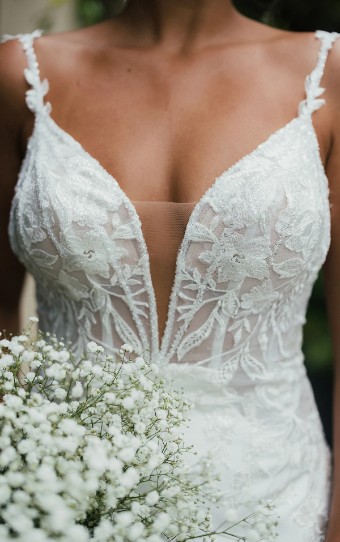 Essense of Australia #D3930 #5 default (IV-PL) Ivory Gown w Porcelain Tulle Plunge thumbnail