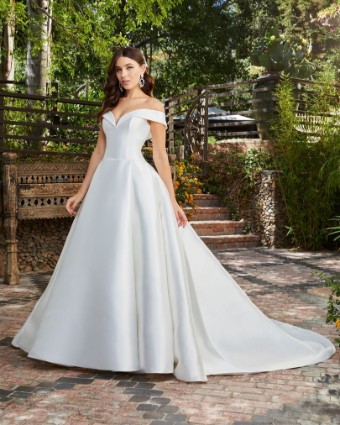 Casablanca Bridal #2401-2 #0 default Ivory/Nude thumbnail