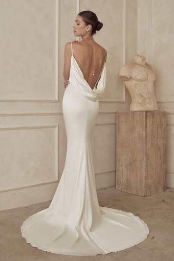 Le Blanc #LE149 (with cape) #1 Diamond White thumbnail