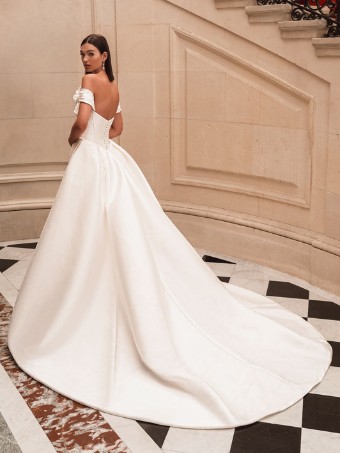 Enzoani #Florentina #1 default Ivory thumbnail