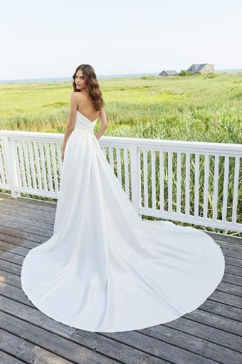 Morilee #12133 #1 default Diamond White thumbnail