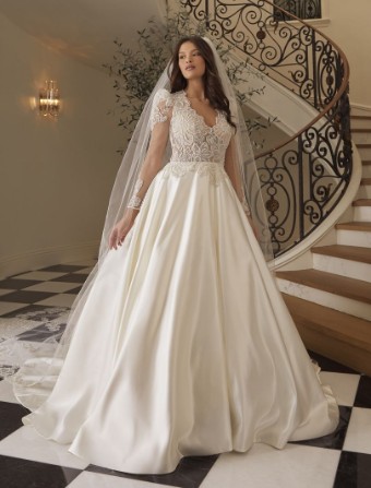 Casablanca Bridal #2579 #0 default Diamond White thumbnail