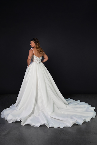 Martina Liana #1858 #3 default (IV-PL) Ivory Gown w Porcelain Tulle Plunge thumbnail